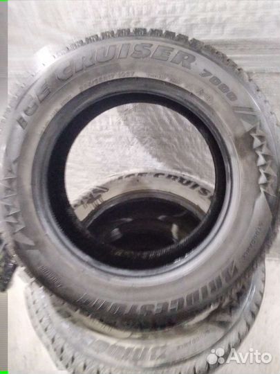 Bridgestone Ice Cruiser 7000 225/65 R17