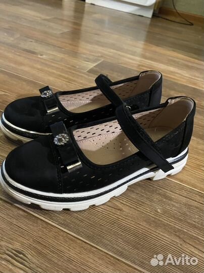 Туфли для девочки 35 размер