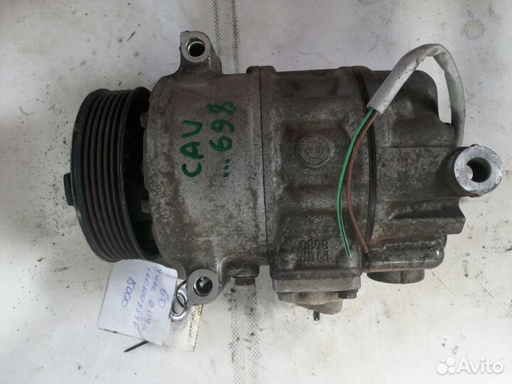 Компрессор кондиционера Volkswagen 1K0820859F