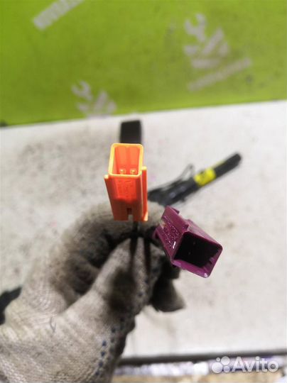 Ответная часть ремня безопасности Форд Фокус 2