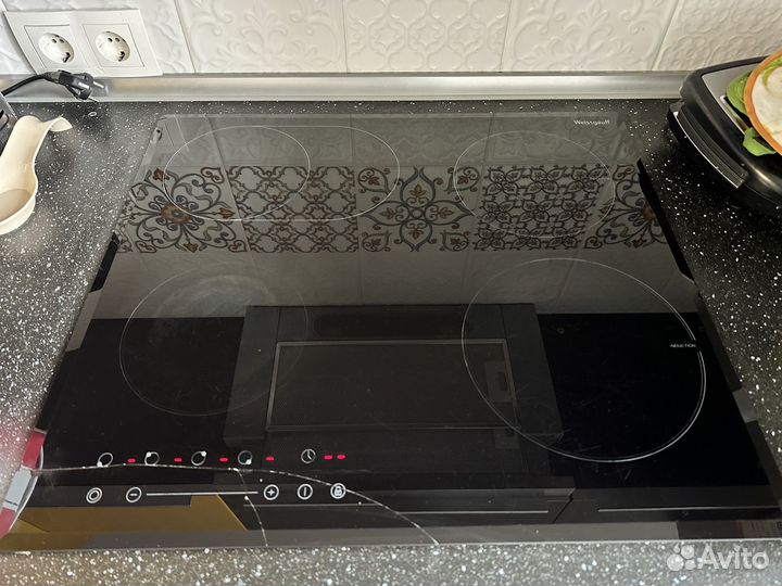 Индукционная плита 4 конфорки бу