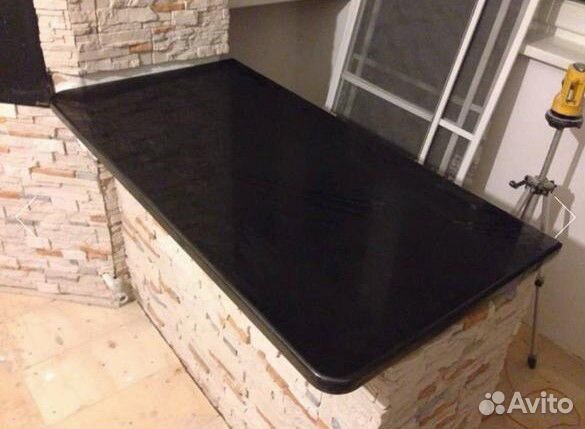 Столешница для кухни из мрамора, гранита