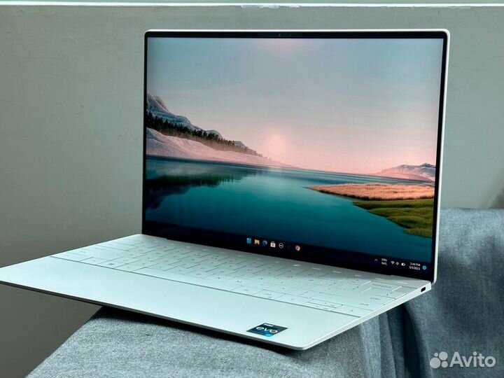 Ноутбук Dell XPS 13 Plus 2023 i7-1360P 16/512GB