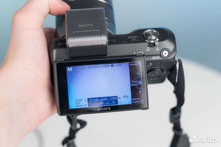 Sony Alpha NEX 3 + 18-55мм + портник 50мм + 256гб