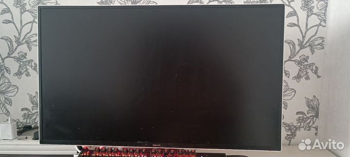 Монитор 32 дюйма
