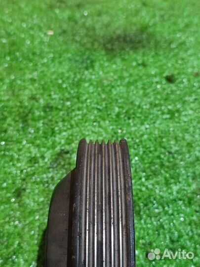 Шкиф помпы Mercedes m111