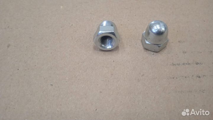 Гайка крепления клапанной крышки 485-495