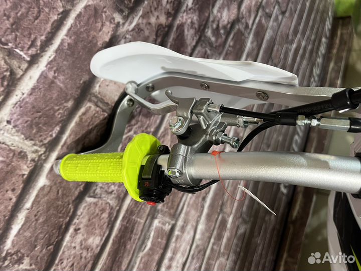 Кроссовый K5 Zum PX250 172 мотор 21/18 (2023)