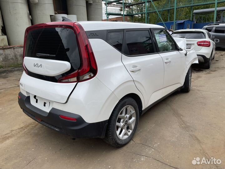 Kia Soul 1.6 AT, 2021, битый, 70 000 км