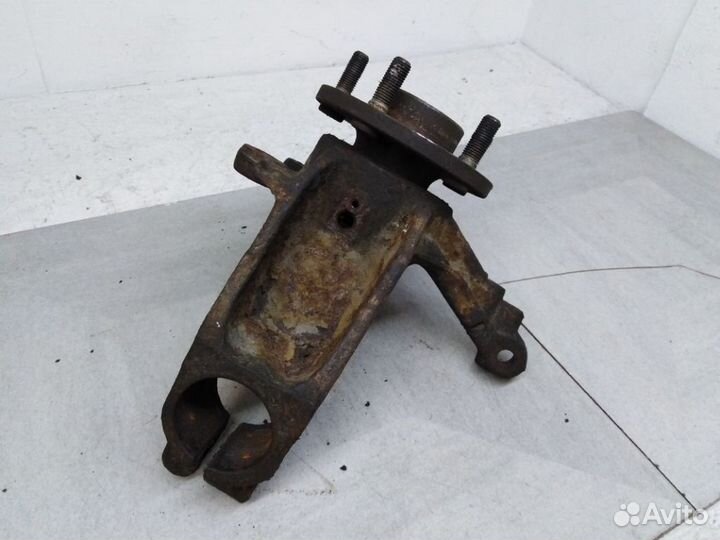 Кулак передний правый 1477861