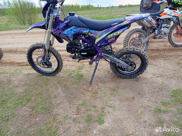 Продаю питбайк