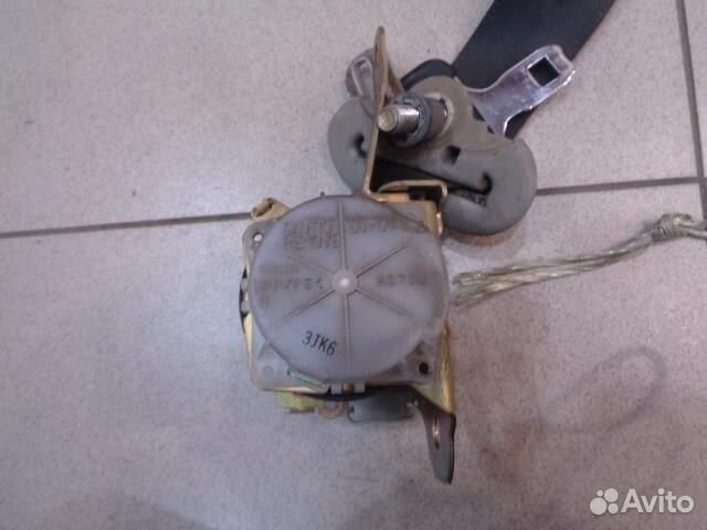 Ремень безопасности задний левый Lexus RX 2003-20