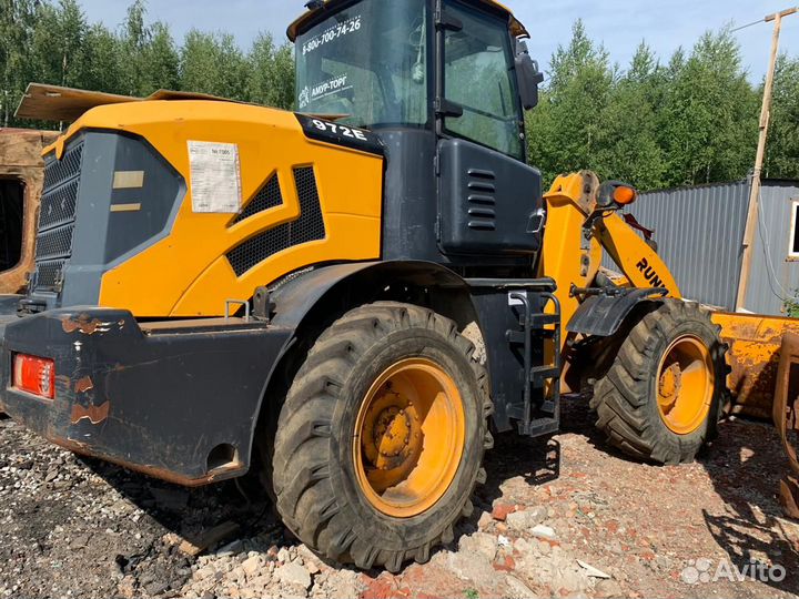 Фронтальный погрузчик Runmax 972E, 2019