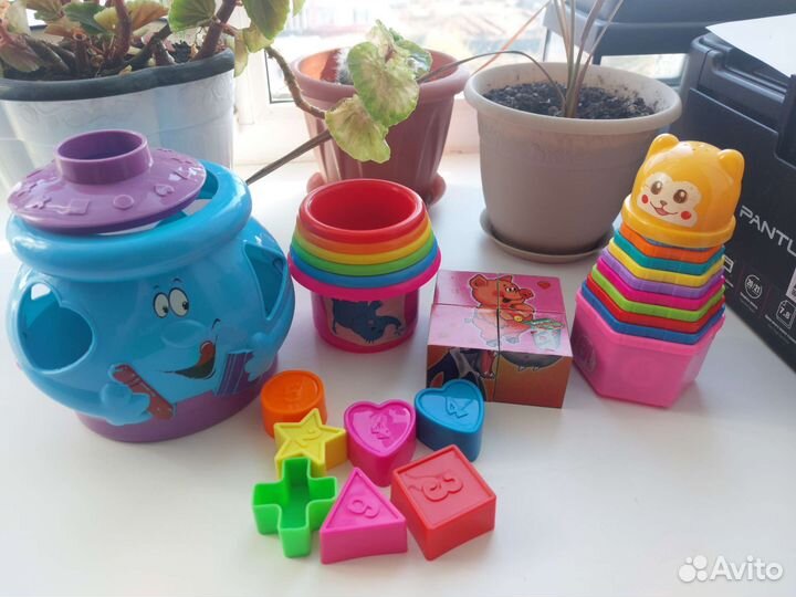 Развивающие игрушки