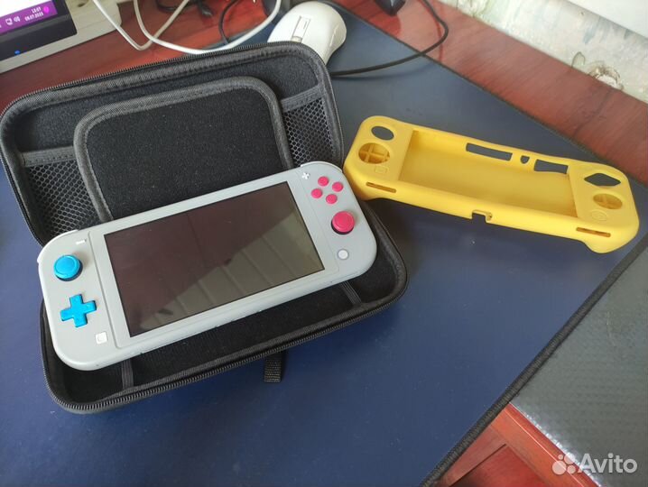Nintendo switch lite прошитая с играми