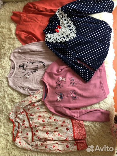 Вещи на девочку пакетом (кофточки, водолазка)