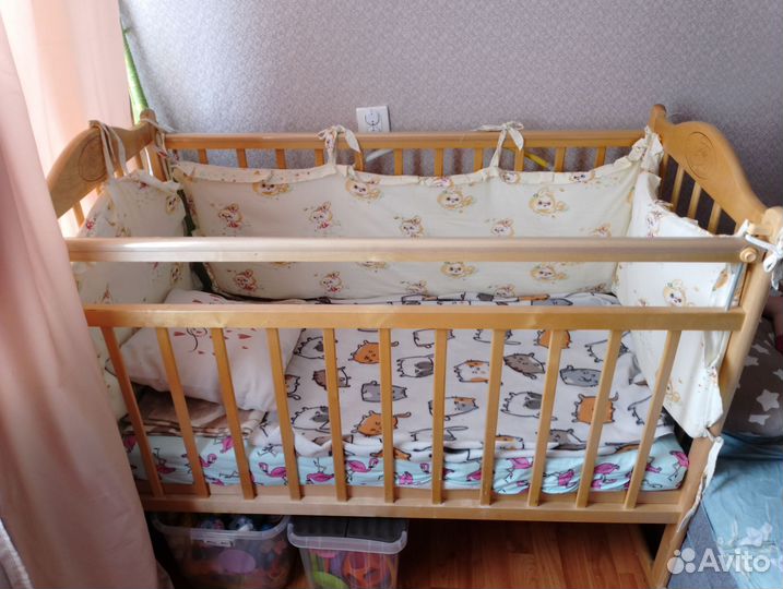 Детская кроватка
