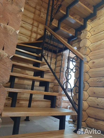 Лестница на заказ в дом