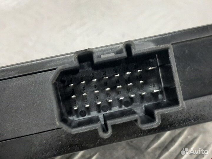 Блок комфорта для Volkswagen Golf 4 1C0959799