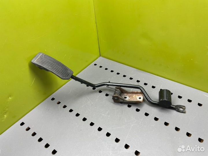 Педаль газа Nissan Primera P11 SR20 2.0 1996