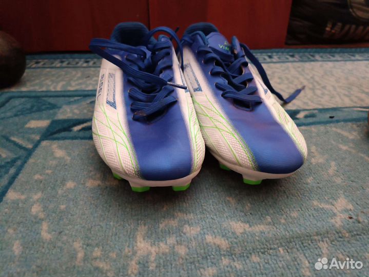Футбольные бутсы 40 размер