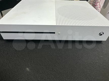 Игровая приставка Xbox One S 1tb