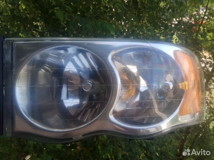 Фары Додж Рэм 2001-05 оригинал бу