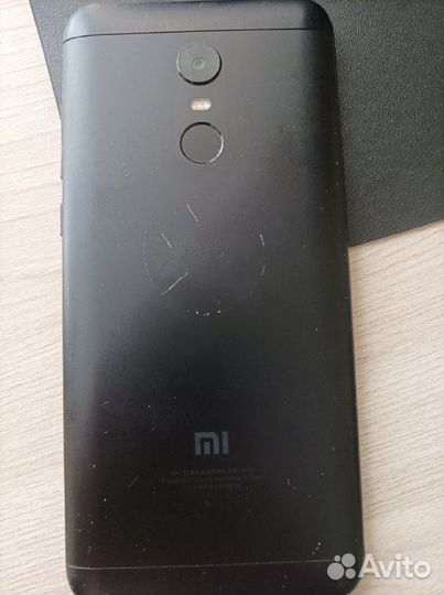 Xiaomi Redmi 5 Plus, 3/32 ГБ