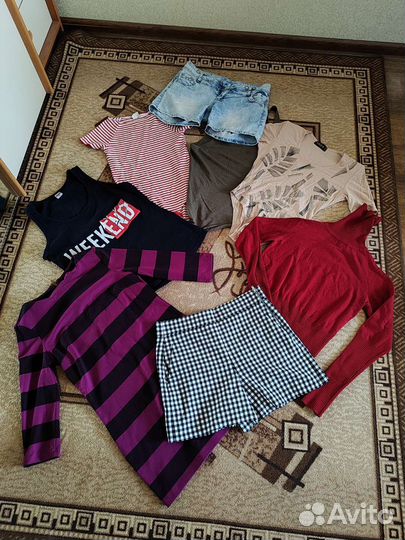 Отдам пакет вещей на девушку 42-44