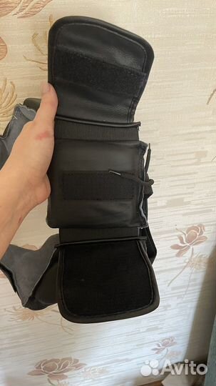 Боксерский шлем everlast размер L