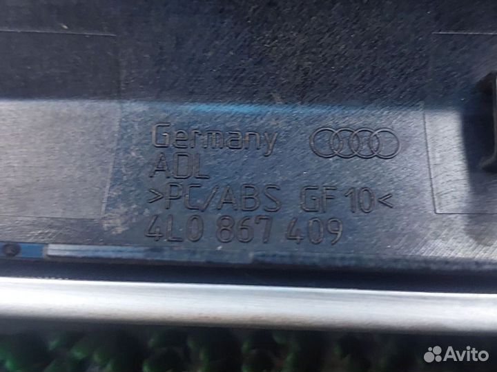 Audi q7 4L накладка декоративная