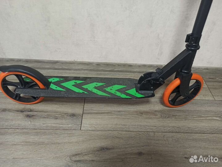Самокат детский двухколесный бу