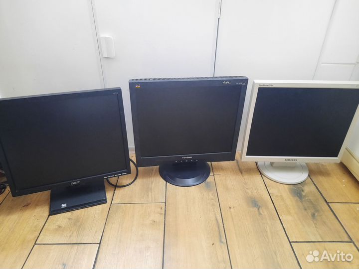 Мониторы рабочие 17 дюйм