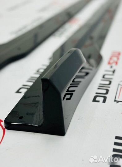 Лезвия порогов BMW X3 G01 черный глянец