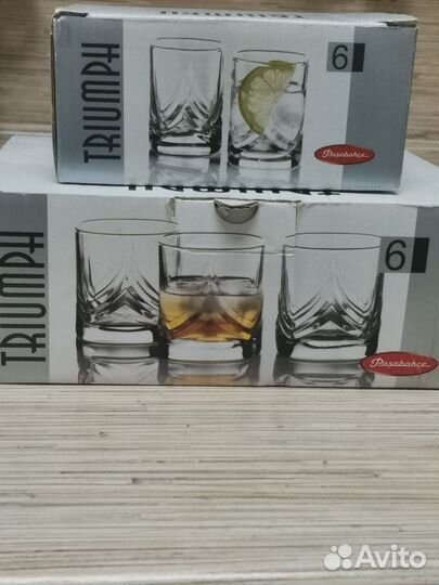 Набор стаканов и стопок