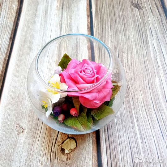 Композиция в вазе-шар