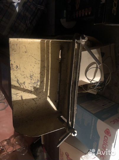 Подшивочный станок для документов