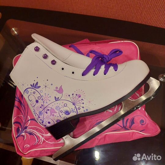 Коньки фигурные