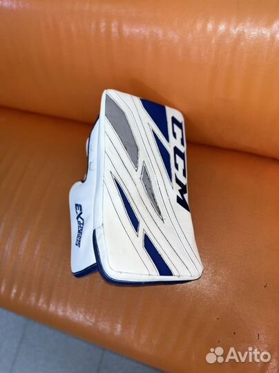 Вратарский Блин CCM Extreme Flex 4 Pro