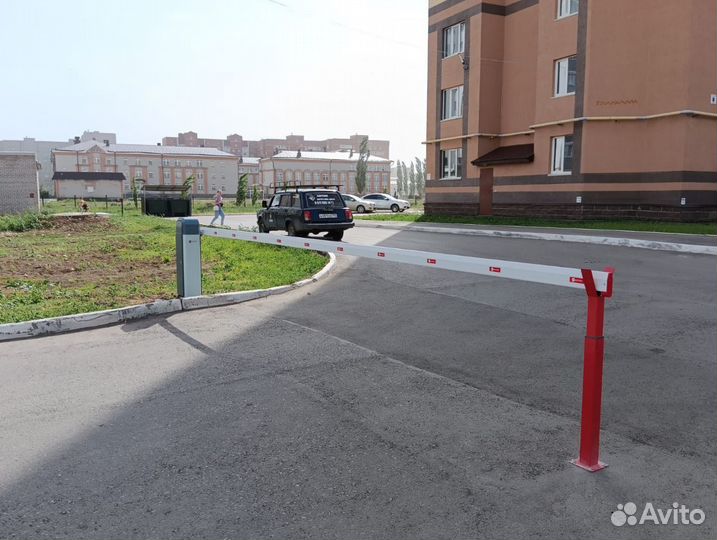 Шлагбаум автоматический
