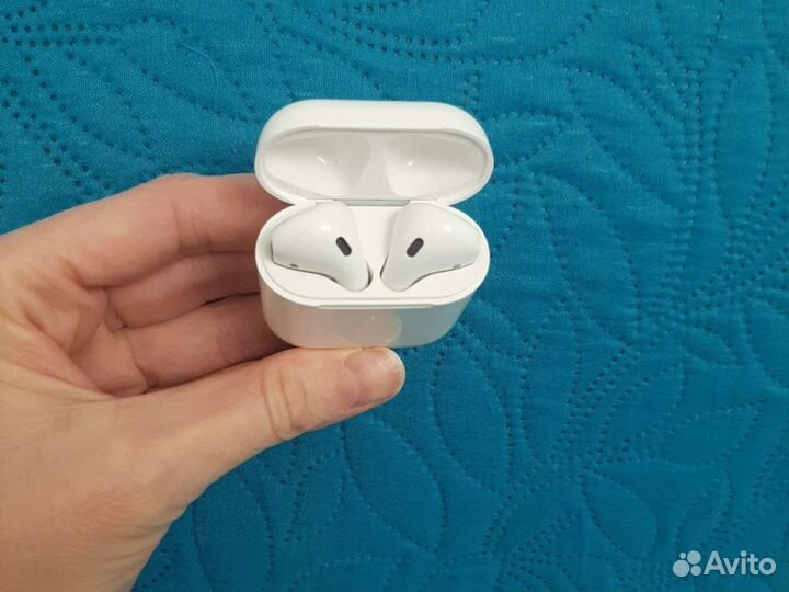 Беспроводные наушники apple airpods бу