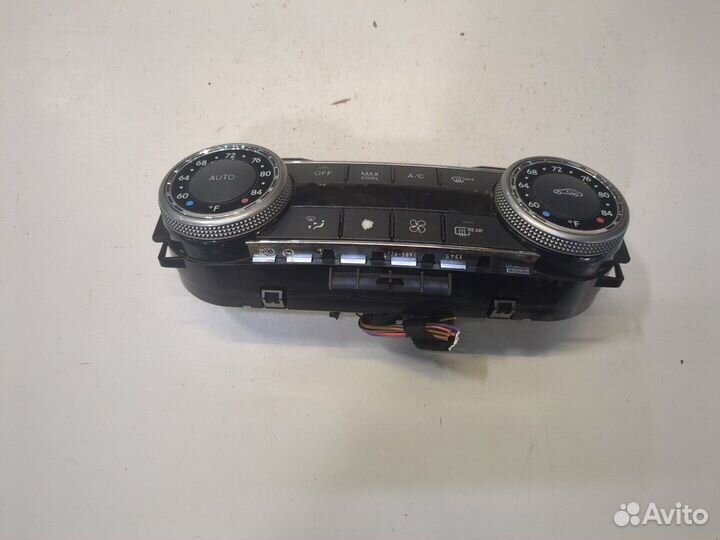 Переключатель отопителя Mercedes GLK X204, 2010