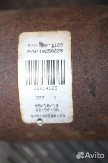 Карданный вал задний Jeep Grand Cherokee WK2 рест