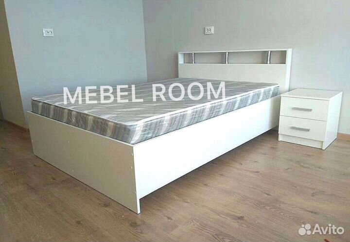 Кровать двуспальная