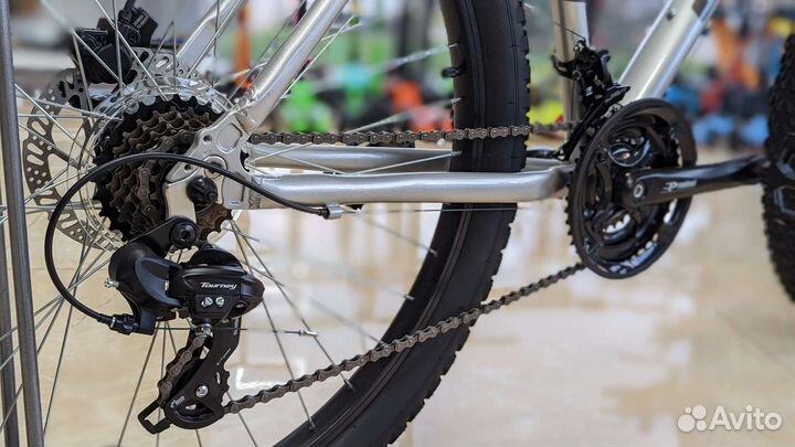 Велосипед Stark Hunter 27.2 HD