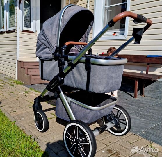 Универсальная коляска Teutonia trio (2 в 1)