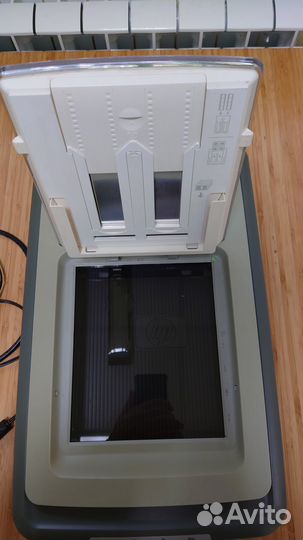 Сканер HP Scanjet 4070 Photosmart Scanner