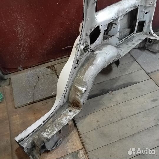 Крыло заднее правое Ниссан Эксперт