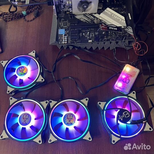 Комплект куллеров для компьютера и хаб