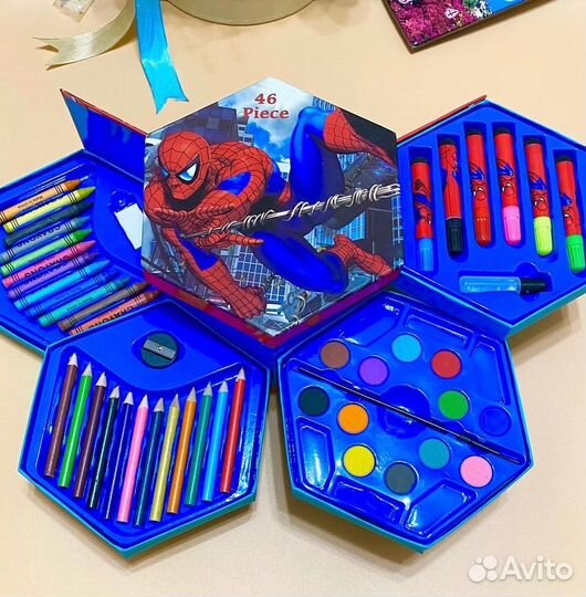 Набор для рисования в коробке